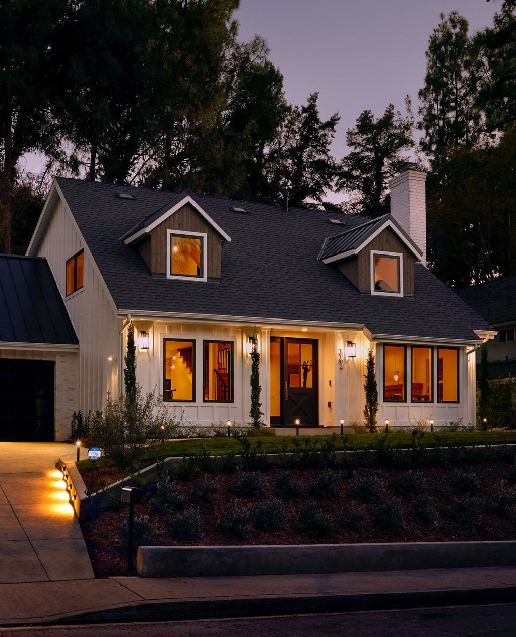 Smart Lighting Pathlight Battery