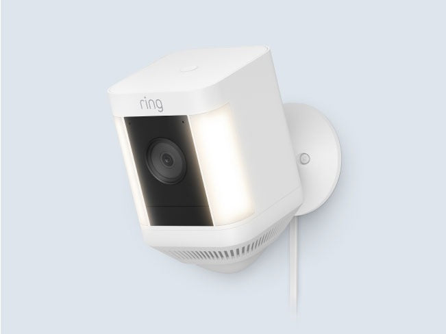 Pan-Tilt Indoor Cam + Spotlight Cam Plus Plug-In