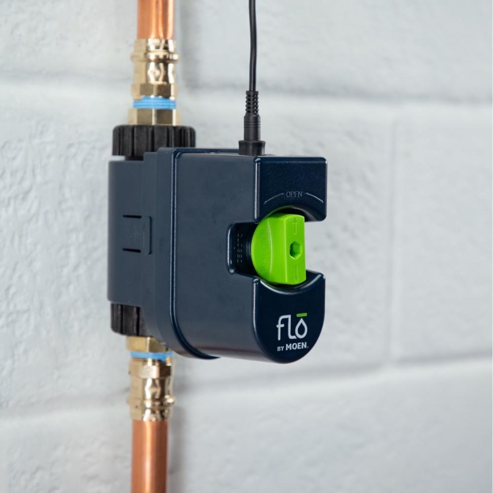 Flo by Moen 3/4-Inch Smart Water Shutoff (for Works with Ring)