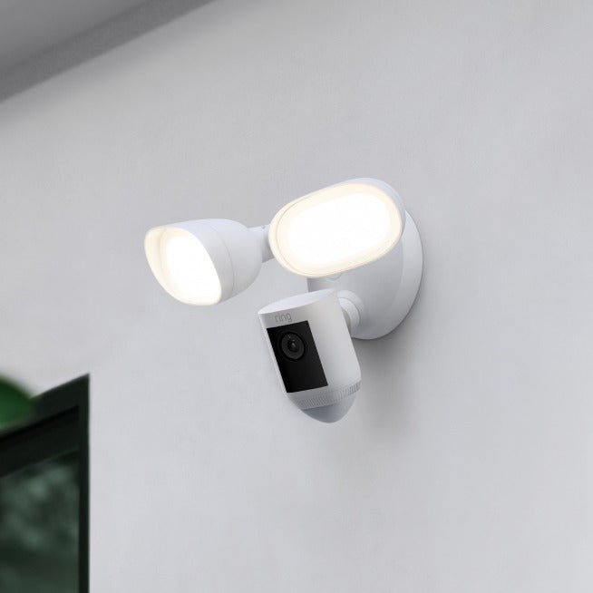 Front and Backyard Deluxe Kit (Floodlight Cam Pro, Wired + Spotlight Cam Pro, Battery)