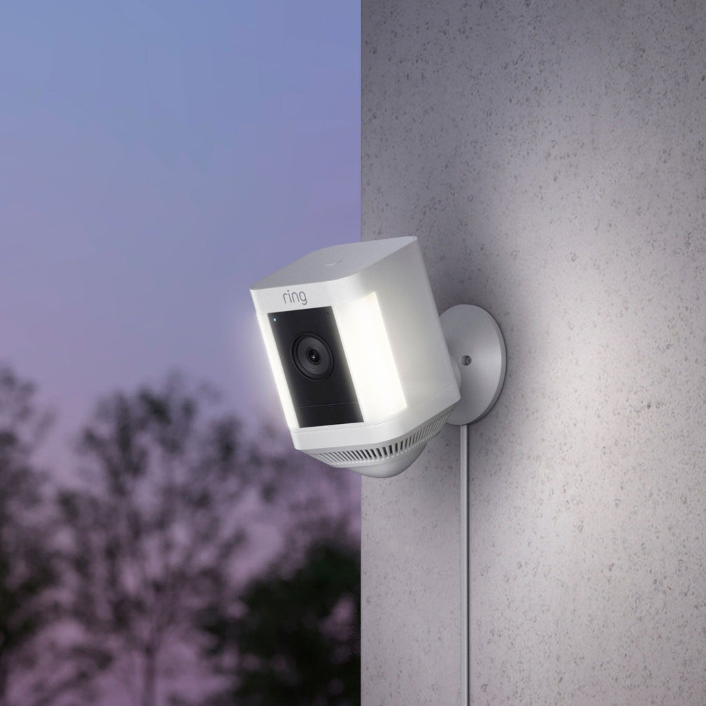 Pan-Tilt Indoor Cam + Spotlight Cam Plus Plug-In