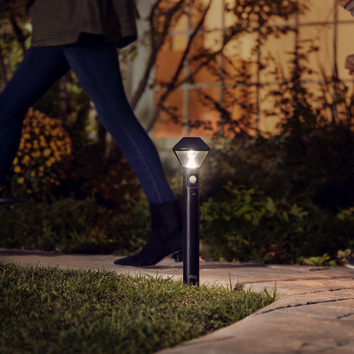 Smart Lighting Solar Pathlight