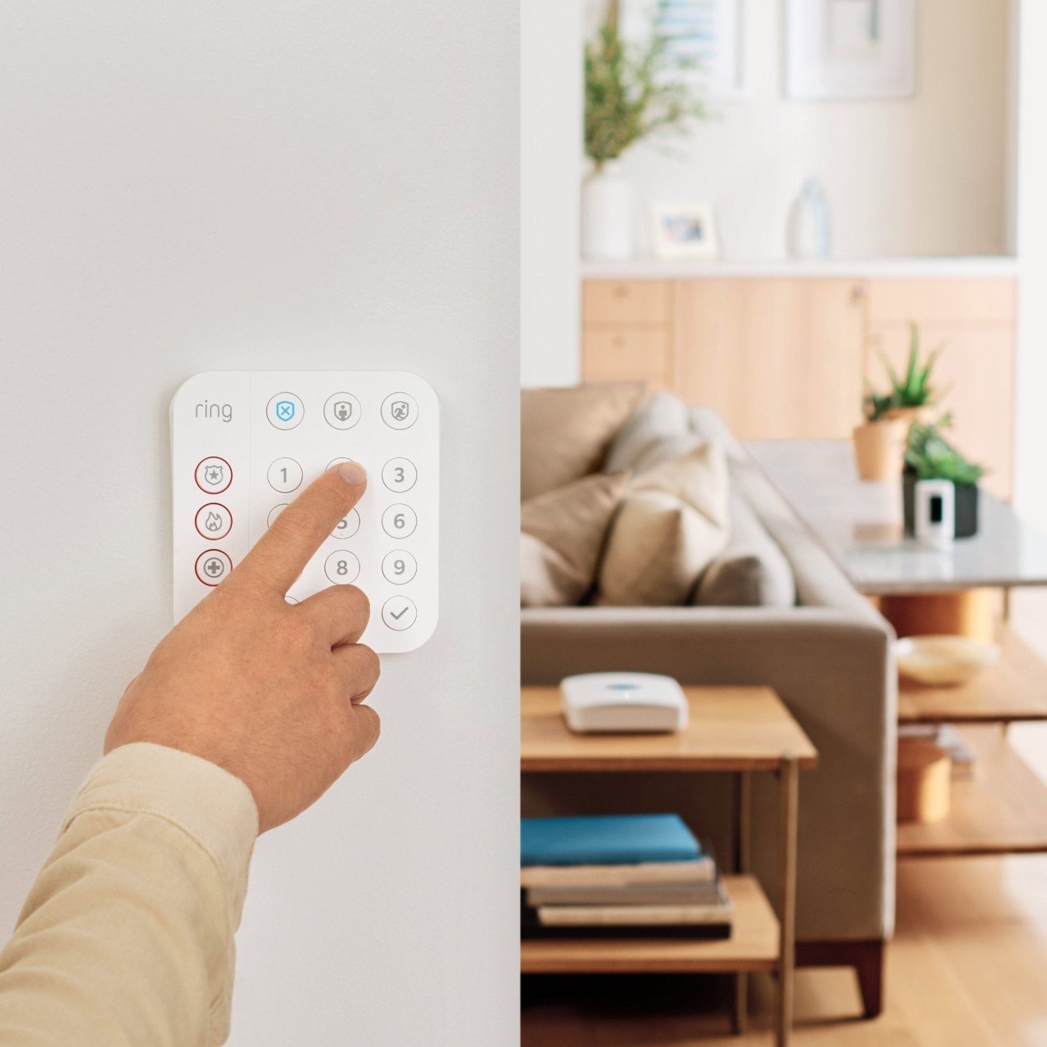 Whole Home Deluxe Kit (Wired Doorbell Pro (Video Doorbell Pro 2) + Floodlight Cam Wired Pro + Alarm Security Kit, 14-Piece)